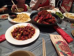 -肥肥虾庄·金牌油焖大虾(杨园滨江时代walk店)
