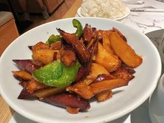 -关东小磨东北菜(漕河泾印象城店)