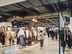 -胖东来生活广场(健康路店)