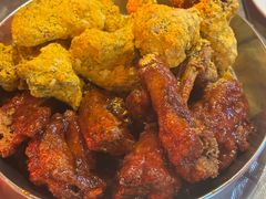 -BHC炸鸡(明洞总店)