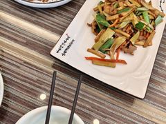 -自游人·美食一楼