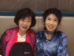 -海底捞火锅(长宁路龙之梦店)