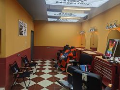 点击看大图 -Devilhands Barbershop男士理容店