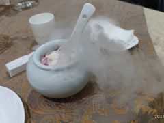 -尚味小厨·瓦罐煨汤