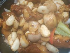 金不换三杯鸡煲-高第街56号港式餐厅·精选(世茂广场宽厚里大明湖店)