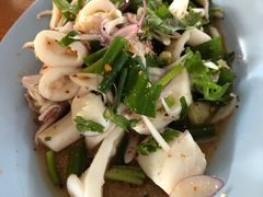 炒章鱼-Ruam Saep Yok Khok Som Tam