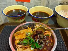 -柳州肥姨妈大骨螺蛳粉(东靖路店)