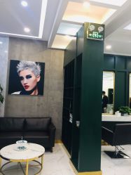 -悦Salon发型设计