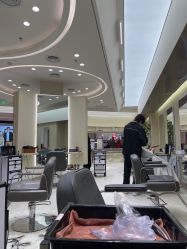 -Mentor Hair Salon