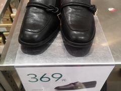 -hotwind热风(中贸广场店)