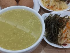 小米粥-孙记包子(火车站店)