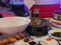 -巴特餐饮6加1音乐餐吧·新疆菜