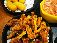 -沸炉重庆老火锅(军事博物馆店)