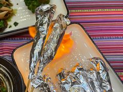 -香巴拉云南餐厅(华莱坞店)