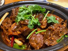 -老滇山寨•云南特色菜•地方菜•民族风情歌舞表演(金碧店)