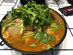 -肥汁米蘭香港米线(长宁来福士店)