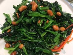 -鑫巴蜀小镇 · 水煮鱼专研店(玉桥店)