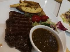 -斗牛士牛排餐厅(嘉里汇店)