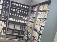 -Apple授权专营店(宝山万达店)