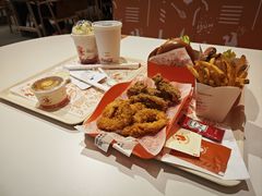 -Popeyes炸鸡·汉堡·奶昔(五角场万达店)