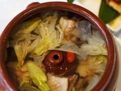 -彩云天云南餐厅