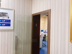 -优伢仕口腔(汽车西站店)