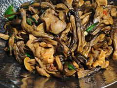 -雀舞云南菜(天津天河城购物中心店)