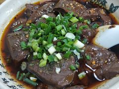 鲜血旺-杨三娘跷脚牛肉(羊子山西路店)