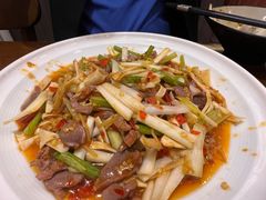 -叁煨蹄花·下饭盐帮菜(人民广场店)