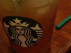 -星巴克(广州淘金路店)