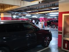 -大悦城-停车场