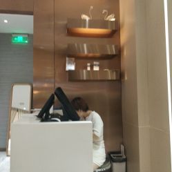 -苑苑vbeauty科技美容SPA