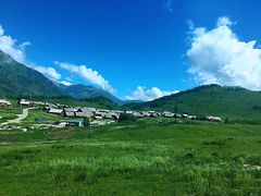 -喀纳斯禾木山庄