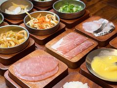 -银米·云南传统过桥米线(双廊黑金冠店)