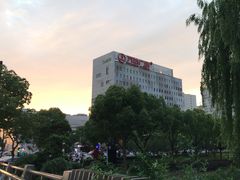-万达广场(松江店)