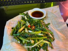 -何师烧烤Pro ·江湖川菜·小龙虾·精酿(太古里旗舰店)