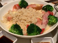 -肥仔文澳门猪骨煲(南京西路店)