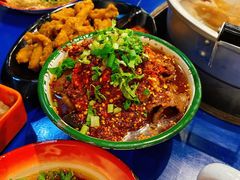 -马路边边 传媒大学店