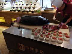 -雍和会海鲜姿造自助(湖东路店)