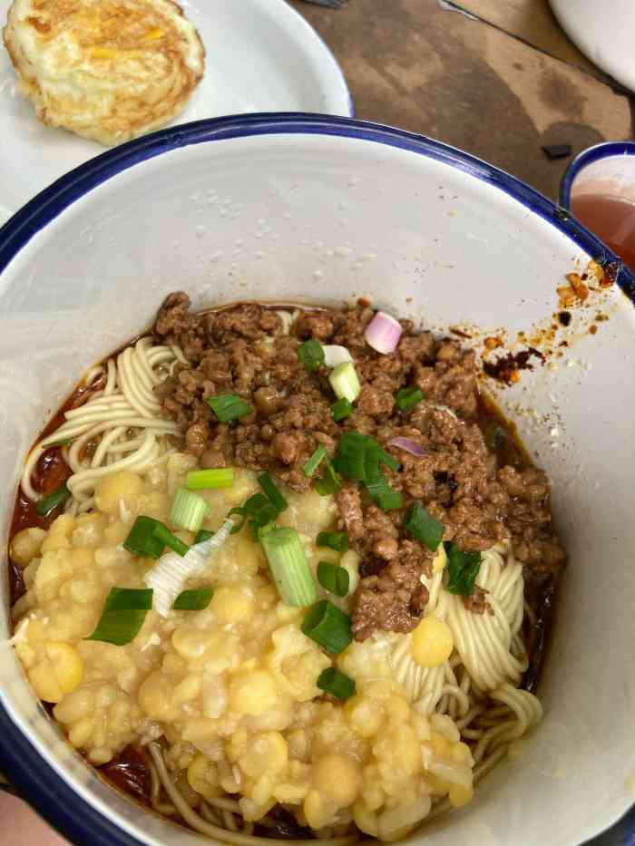 袁崽儿盅盅面(较场坝店)-"这家的面是重庆小面的那种,非常重口味的感.