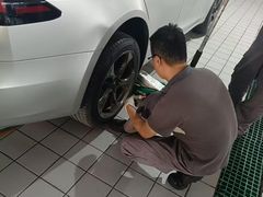 -迪师宝马奔驰专修·维修保养