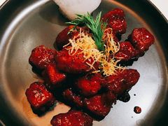 红酒泡沫牛肉粒-荟廷·晶萃(陆家嘴尚悦湾店)