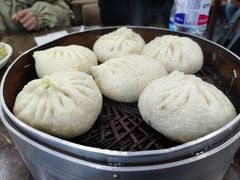 排骨肉包子-张包铺(道外店)