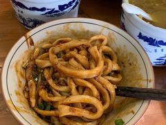 牛肉杂酱面-玉滋補