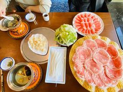 -百草滩羊·长江大酒店餐饮中心