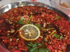 -辣小鲜·南昌大排档(船山路店)