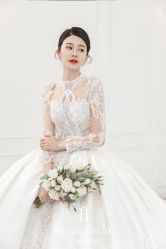 -艾朵婚纱