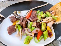米网安格斯牛仔粒-T館·花园艺术餐厅