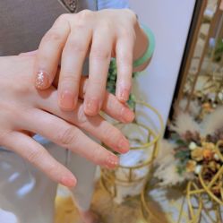 点击看大图 -花系美·美甲美睫精品店