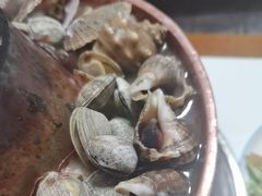 -一口猪海鲜浑锅·东北家常菜